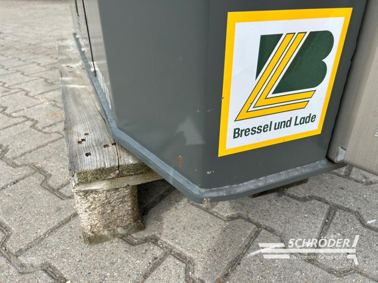 Frontgewicht des Typs Bressel & Lade FRONTGEWICHT FHG 1000 SF (G35) | NEU, Gebrauchtmaschine in Wildeshausen (Bild 8)